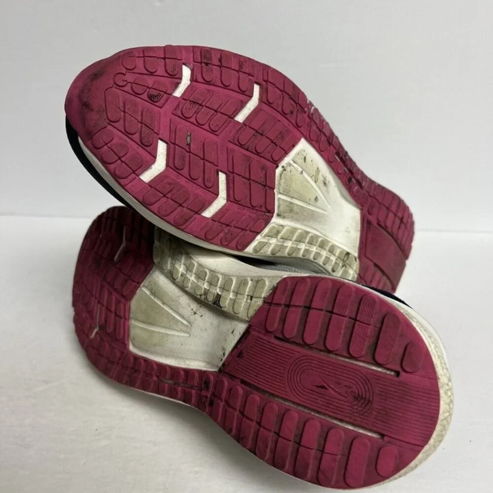 Reebok Women's Floatride Energy Daily Work Sneaker Size 8.5Wide